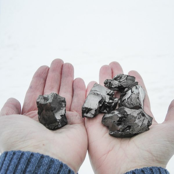 shungite nuggets approximate size on hand