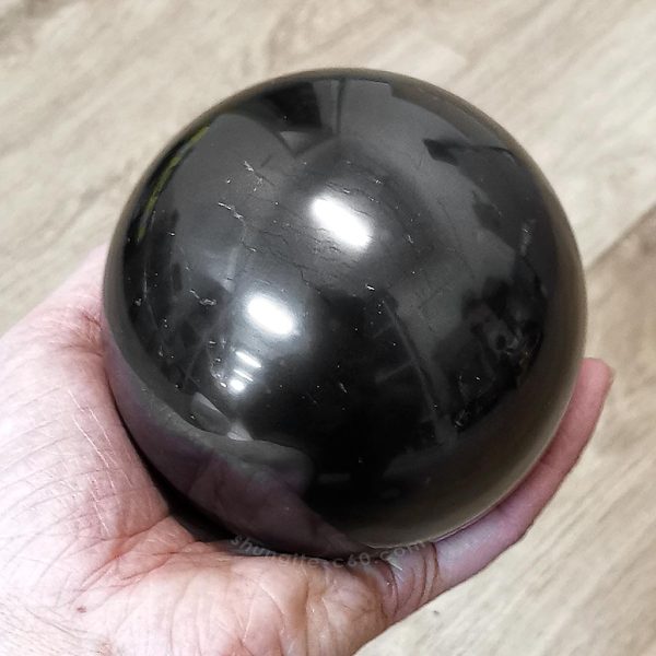 shungite meditation sphere 9 cm