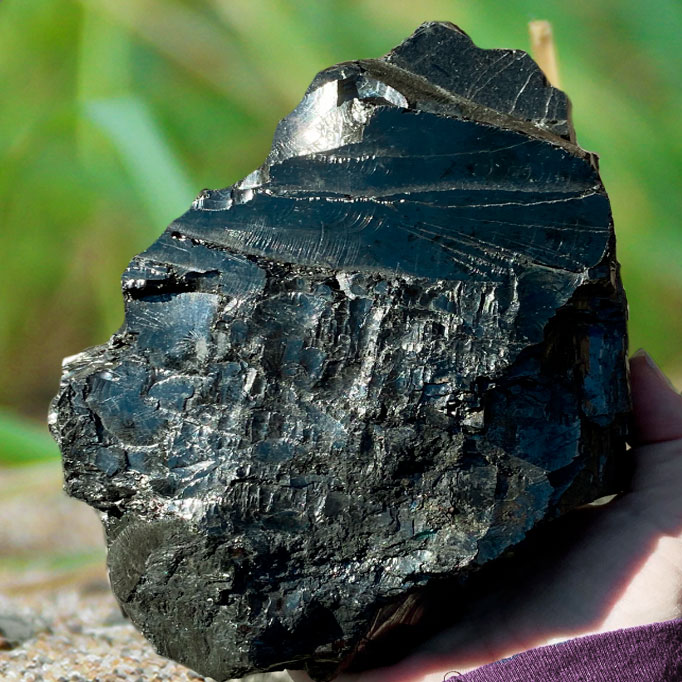 Colombian elite shungite fake from a non-existent field in Colombia