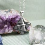 Jewelry necklace with star-shaped pendant